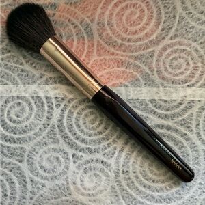 Charlotte Tilbury Blusher Bronzer brush discontinued goat squirrel fude natural